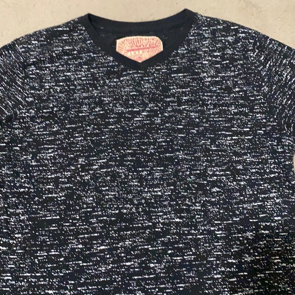 Brooklyn Cloth v neck